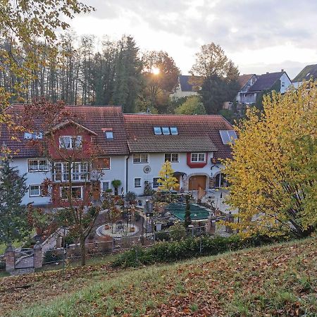 Gaestezimmer Reitinger Siegenburg ภายนอก รูปภาพ