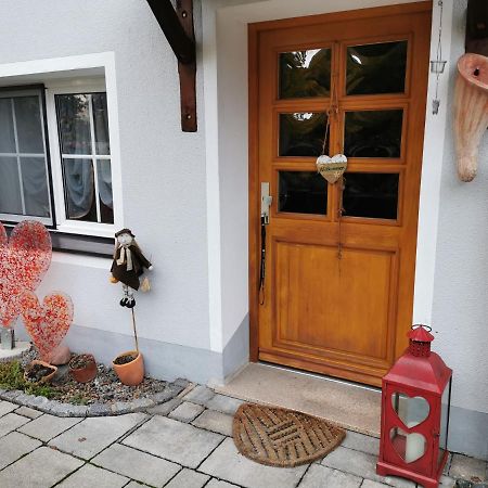 Gaestezimmer Reitinger Siegenburg ภายนอก รูปภาพ